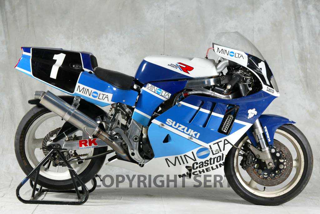 GSX_R750_1989.thumb.jpg.ed3773be46542302